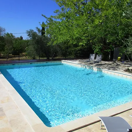 Le Mas Des Lilas Uzes Exterior photo