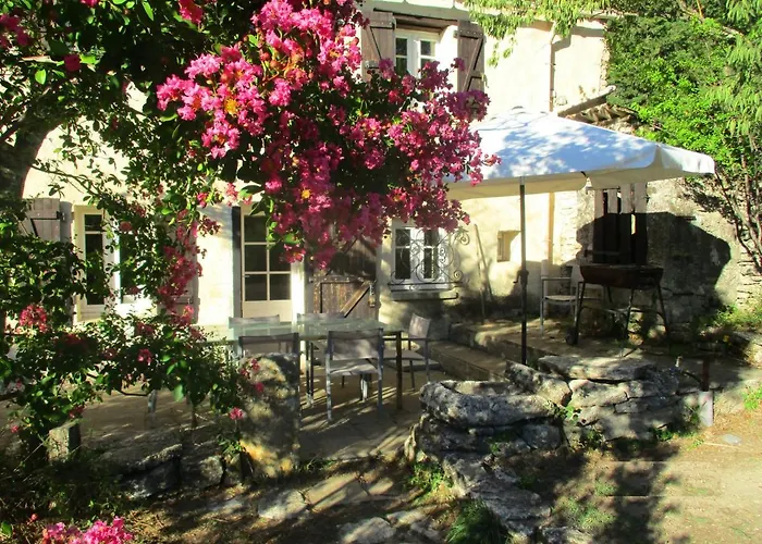 Le Mas Des Lilas