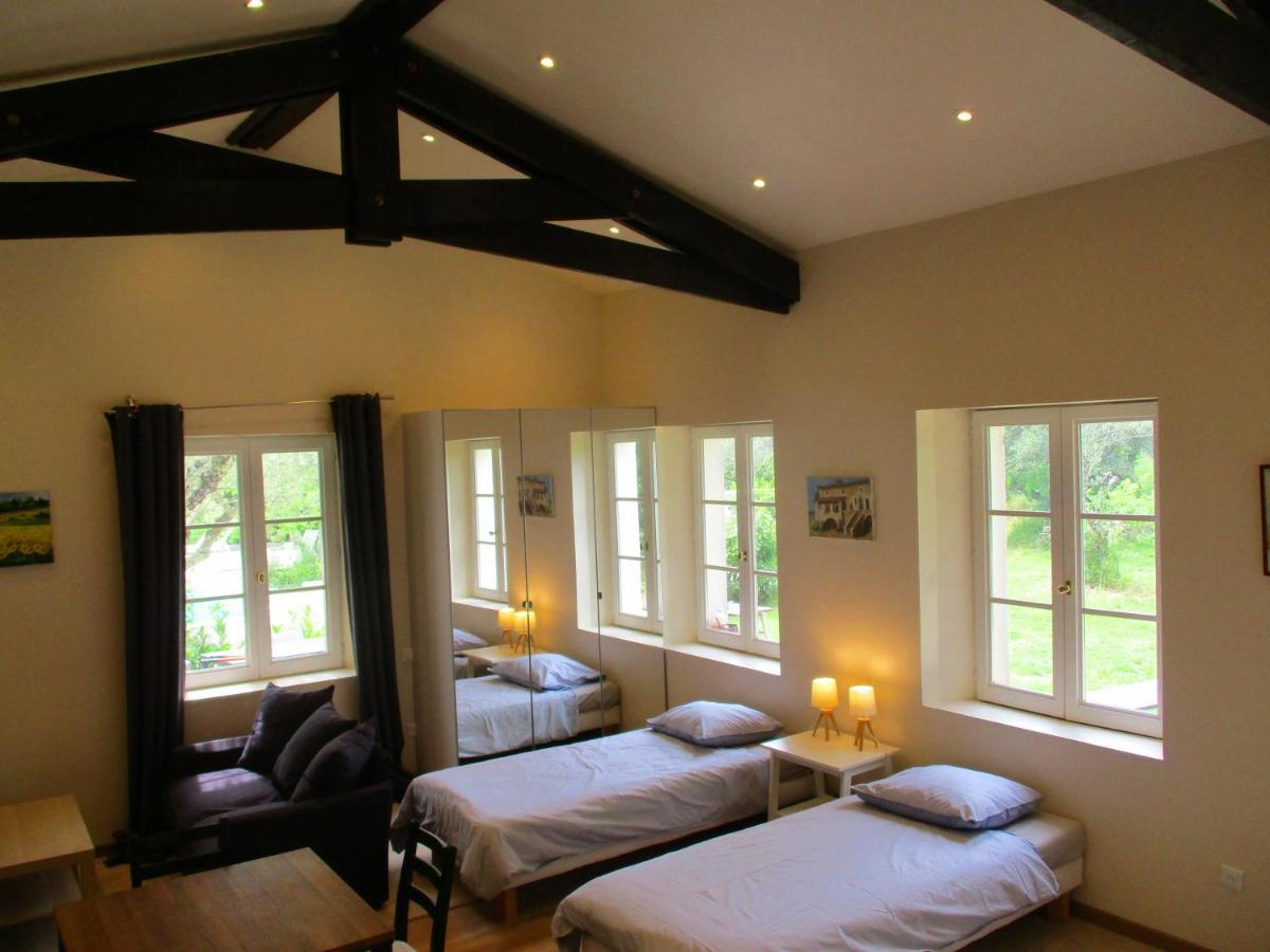 Des Lilas Apartment Uzes